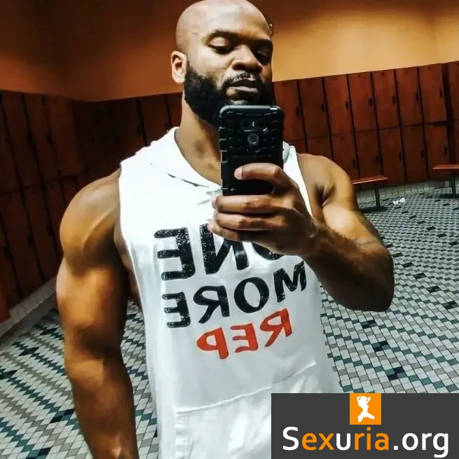 [ManyVids.com] Doc Chocolate BBC Collection - MegaPack