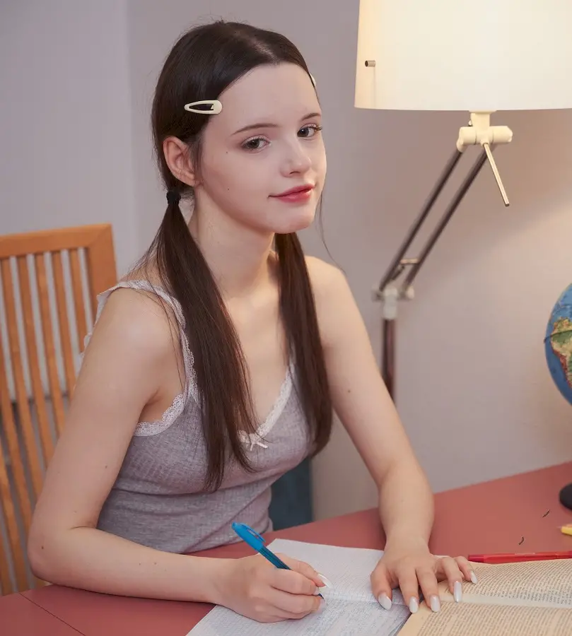 Dakota Doll - Sex Helps Studying FullHD 1080p