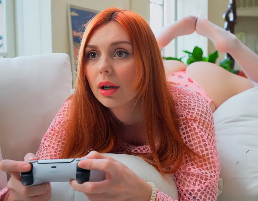 Eva Soda - Fucked a Gamer Girls Tight Pussy And Flooded Her Tits With Cum FullHD 1080p