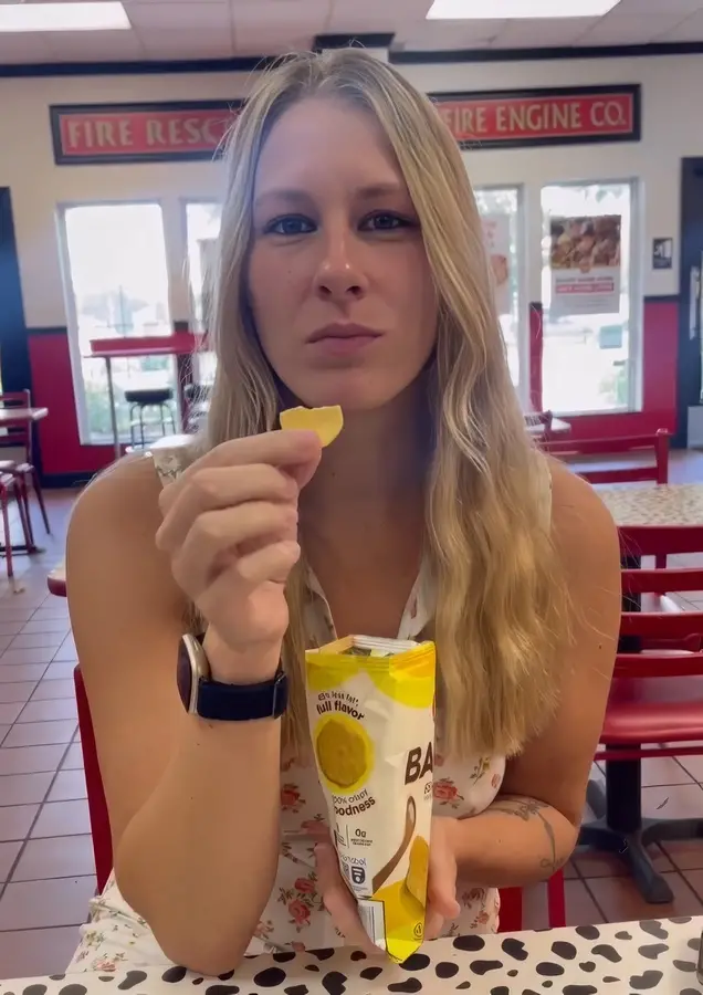 The Country Hotwife - Black Trainer For White Wife HD 1440p