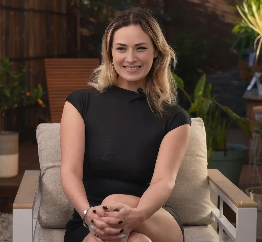 Nathalie de Lyon - 27 Years Old, Civil Servant In Lyon! FullHD 1080p