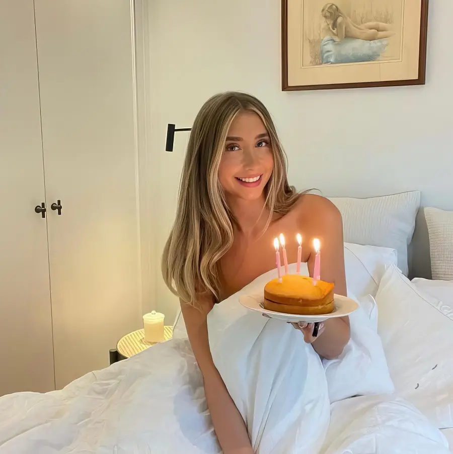 Lillian Phillips - Argument Turns To Fucking FullHD 1080p