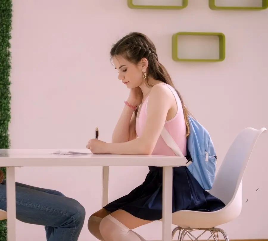 Molly Brown - Oliver's Naughty Dreams FullHD 1080p