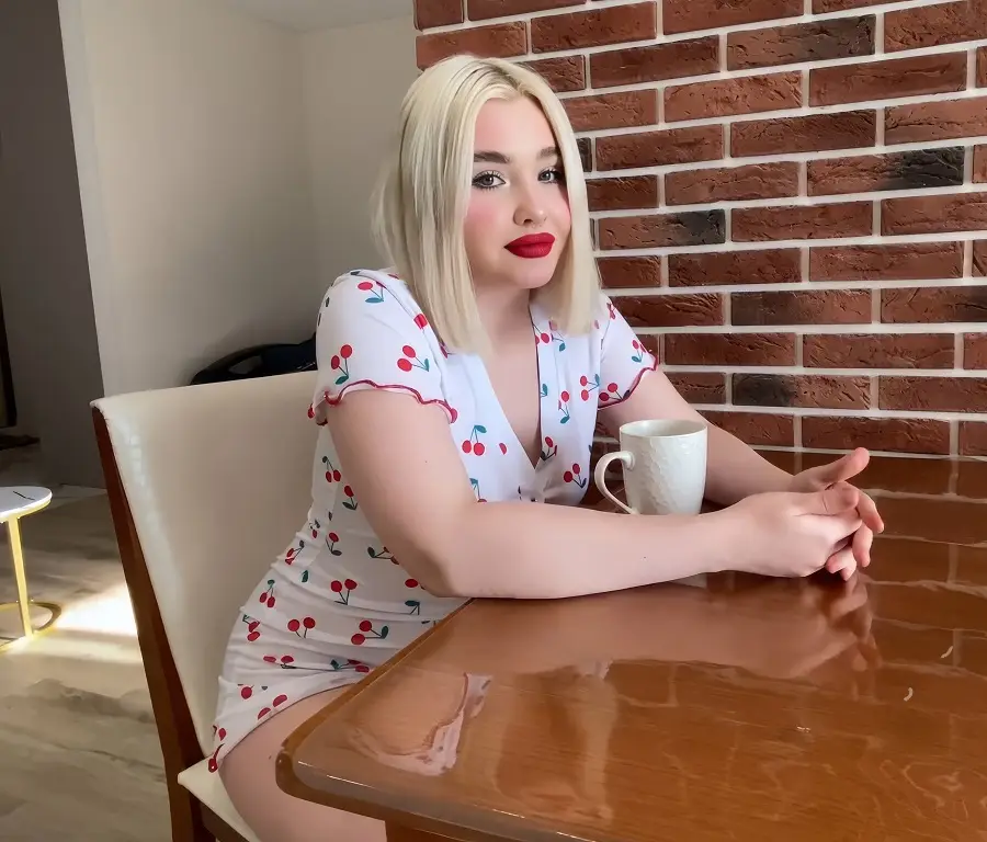 Blondessa - Business Proposal From Stepsister To Fuck Her Pussy FullHD 1080p