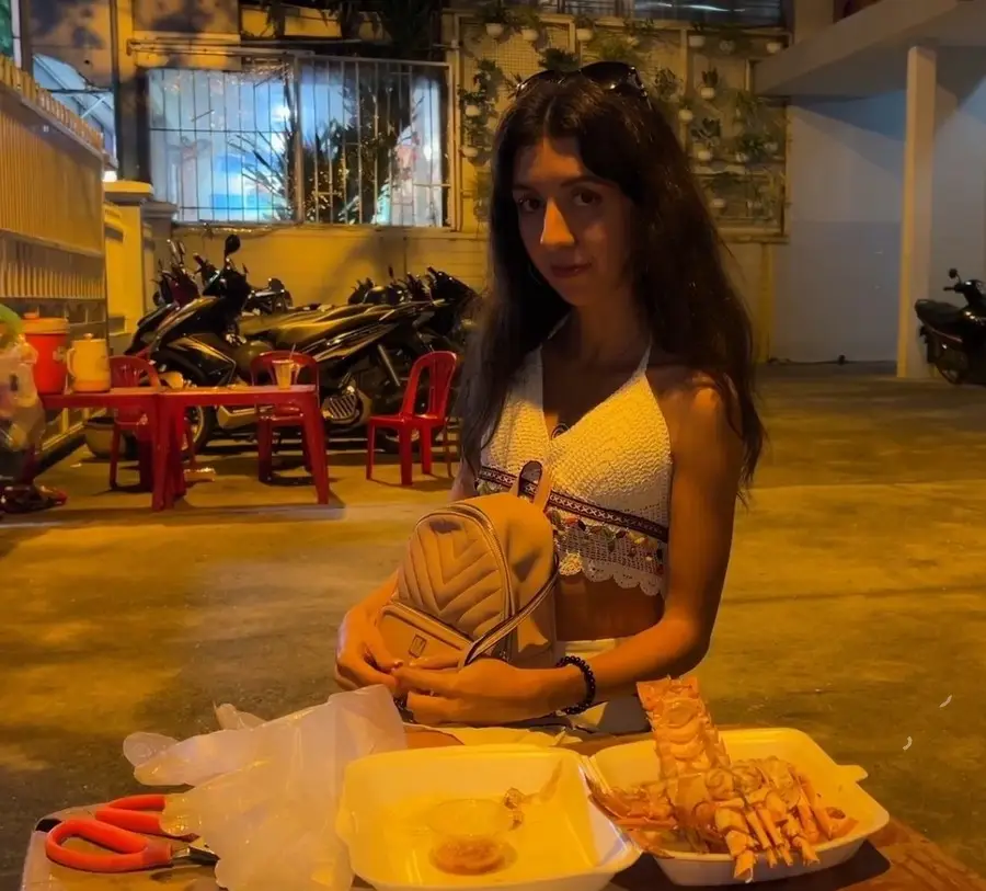 Katty West - Public Pickup I Thought She Used Me But She Came Back For Hot Sex FullHD 1080p