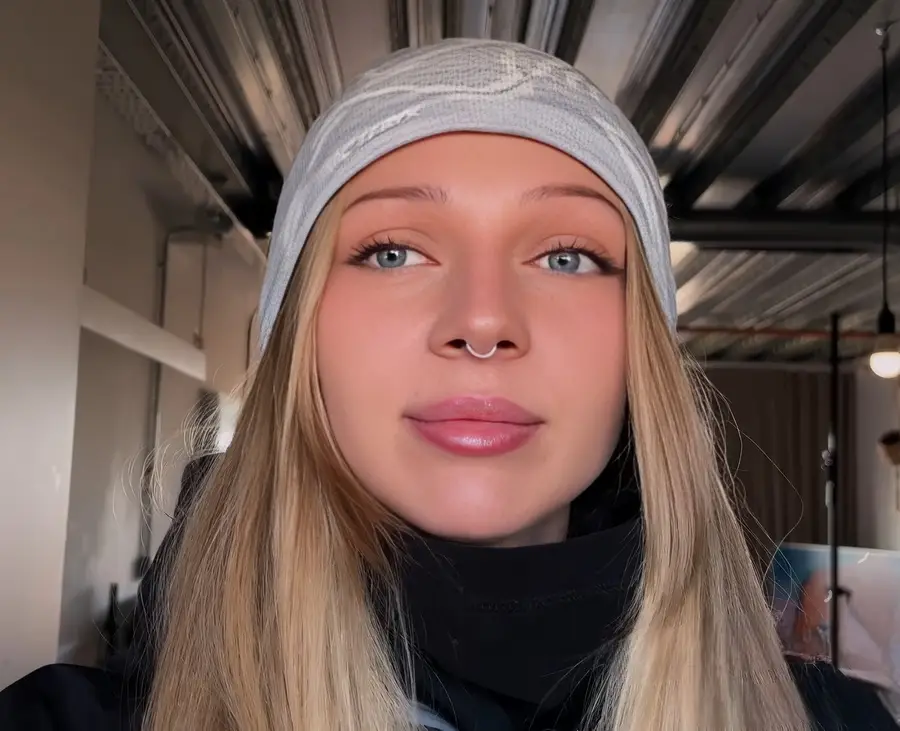 ThorriAndJax - Anal Vlog - Lazy Day Anal Creampie FullHD 1080p