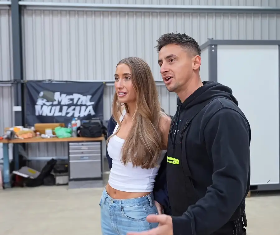 Lillian Phillips - Lily Gets a FakeTruck Gangbang ​ FullHD 1080p