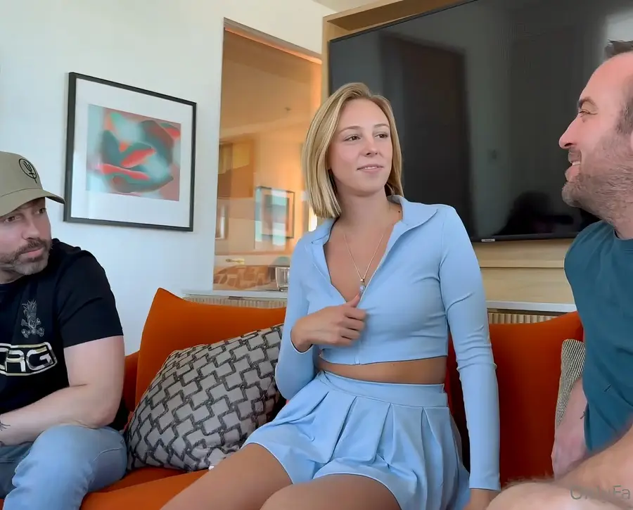 Lovely Lo - DVP Filled With British FullHD 1080p