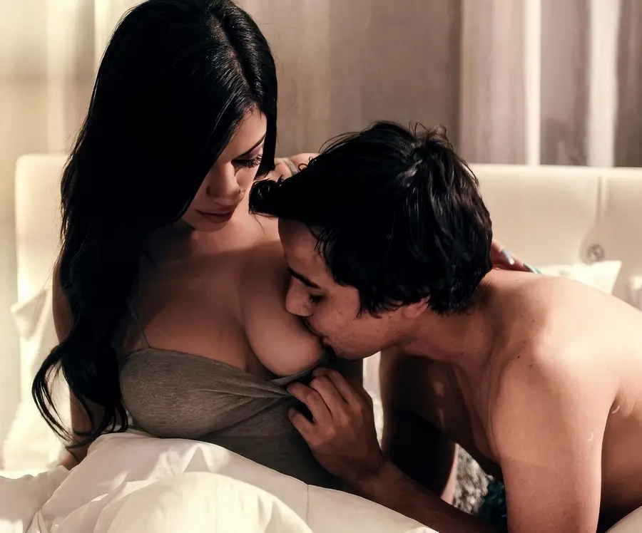 Savannah Sixx - Sacrificial Lamb FullHD 1080p