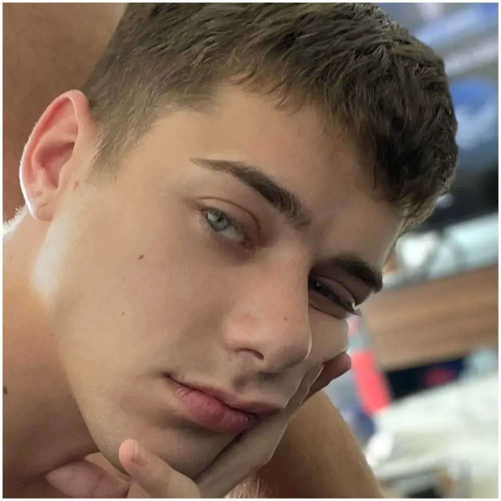 [OnlyFans.com] Joey Mills (@joeymillsxxx) (2022) - Pack