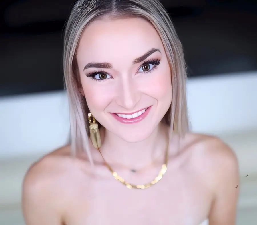 Thea Summers - Introduces Thea Summers Deep-Throating, Getting Fucked and Swallowing Cum FullHD 1080p