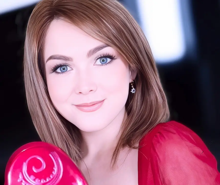 Jade Valentine - Jade Valentine Returns for a Special Valentine's Suck, Fuck and Swallow FullHD 1080p