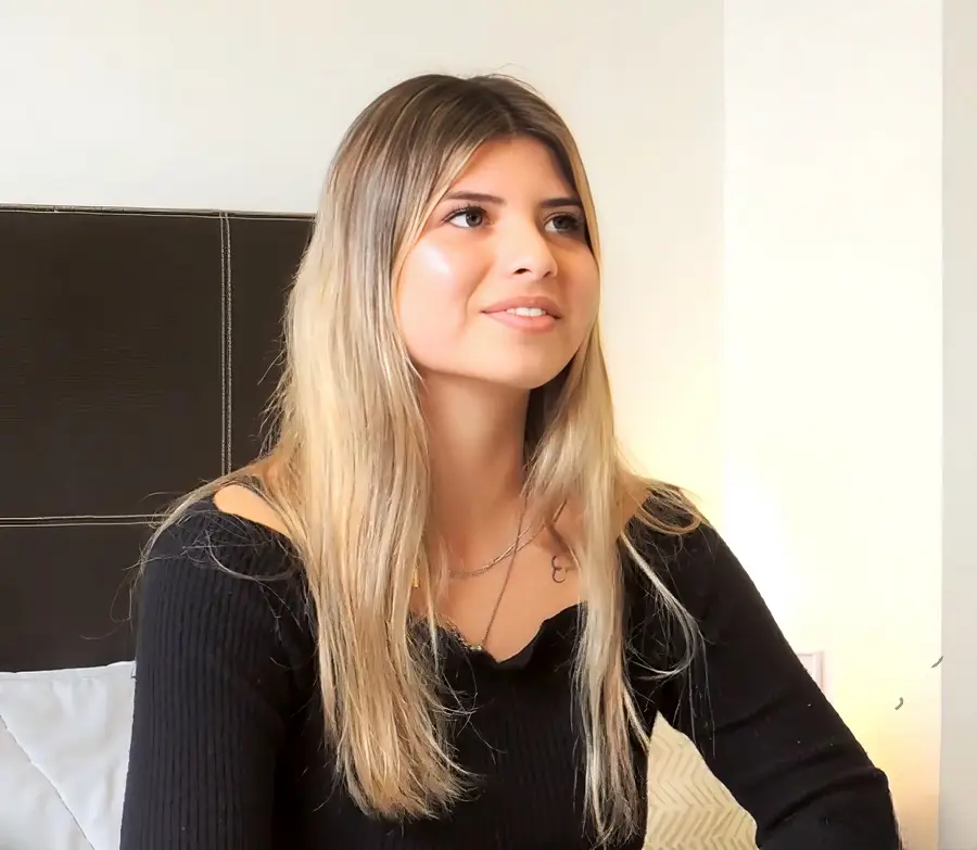 Agustina - Agustina, 19, Buenos Aires FullHD 1080p