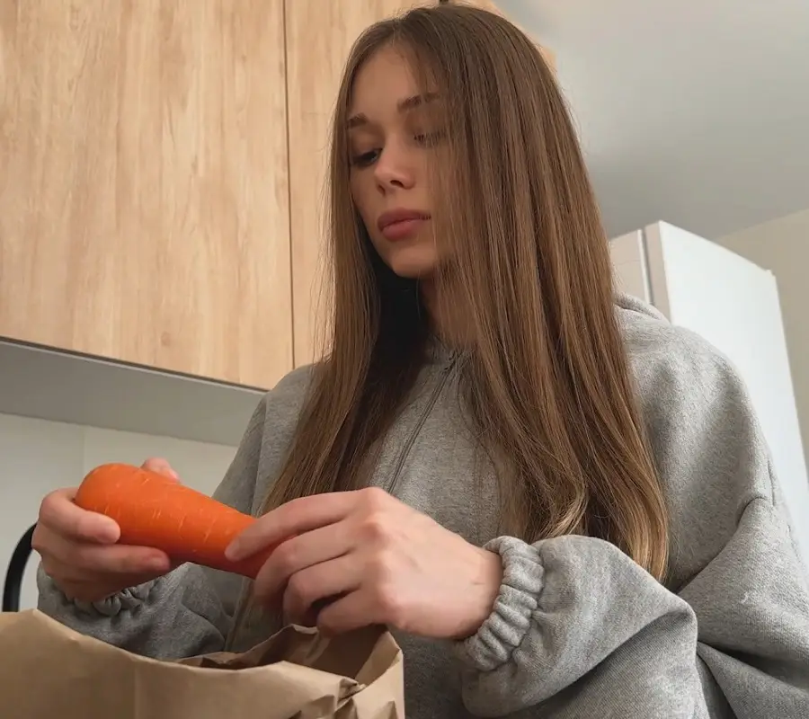 Allinika - Big Or Small Cute Girl In Leggings Chooses Her Perfect Cock FullHD 1080p