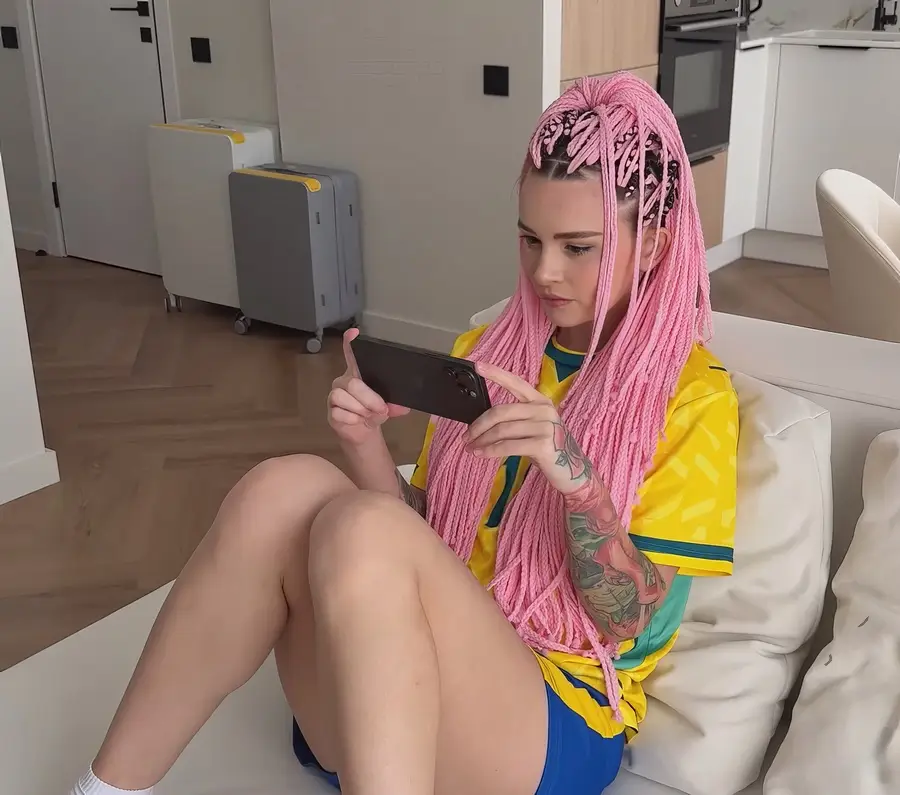 Marcelin Abadir - Fucked a Brazilian Football Fan Girl FullHD 1080p