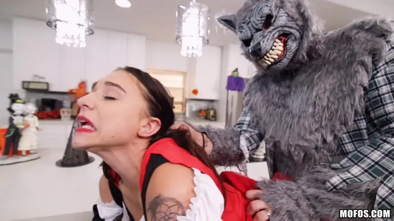 Brunette Spinner Fucks on Halloween 1080p